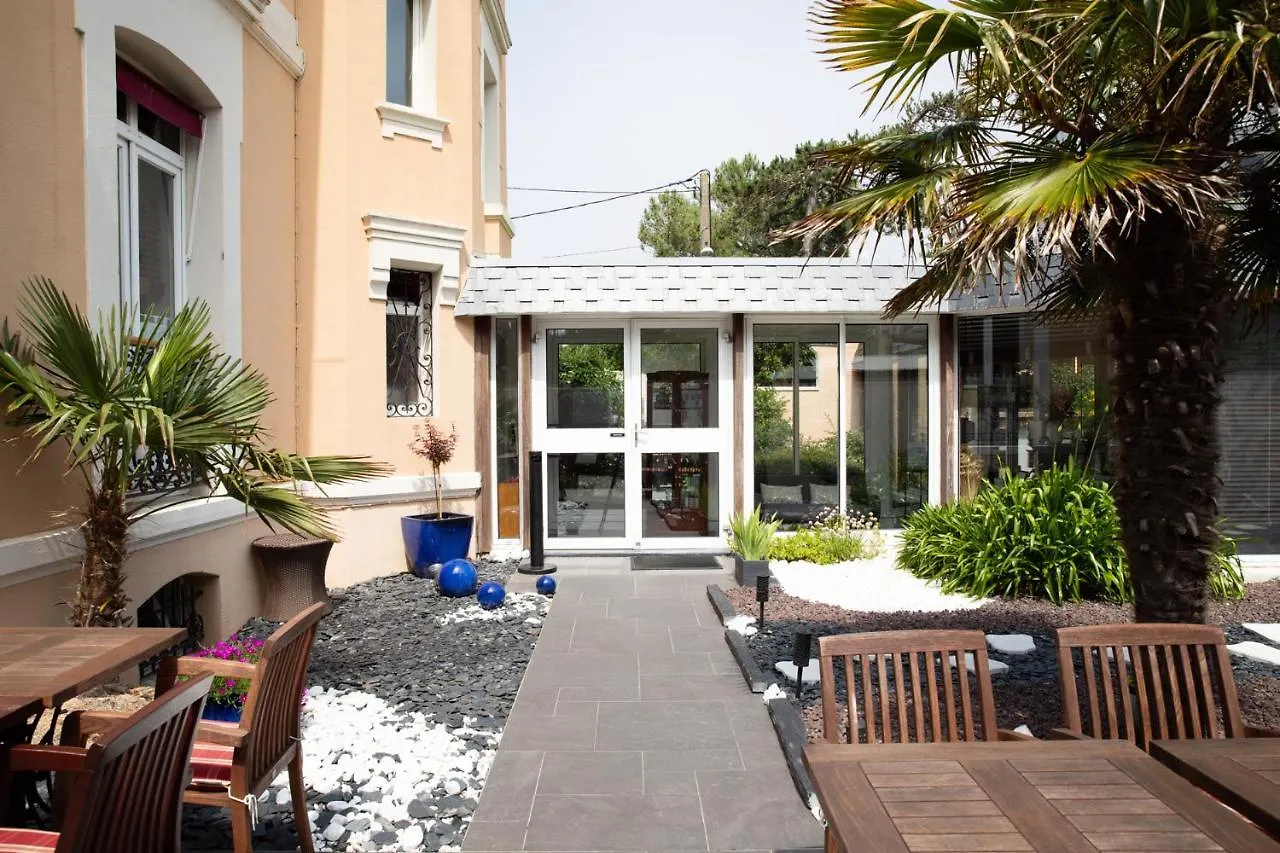 ****  Hotel La Villefromoy Saint-Malo France